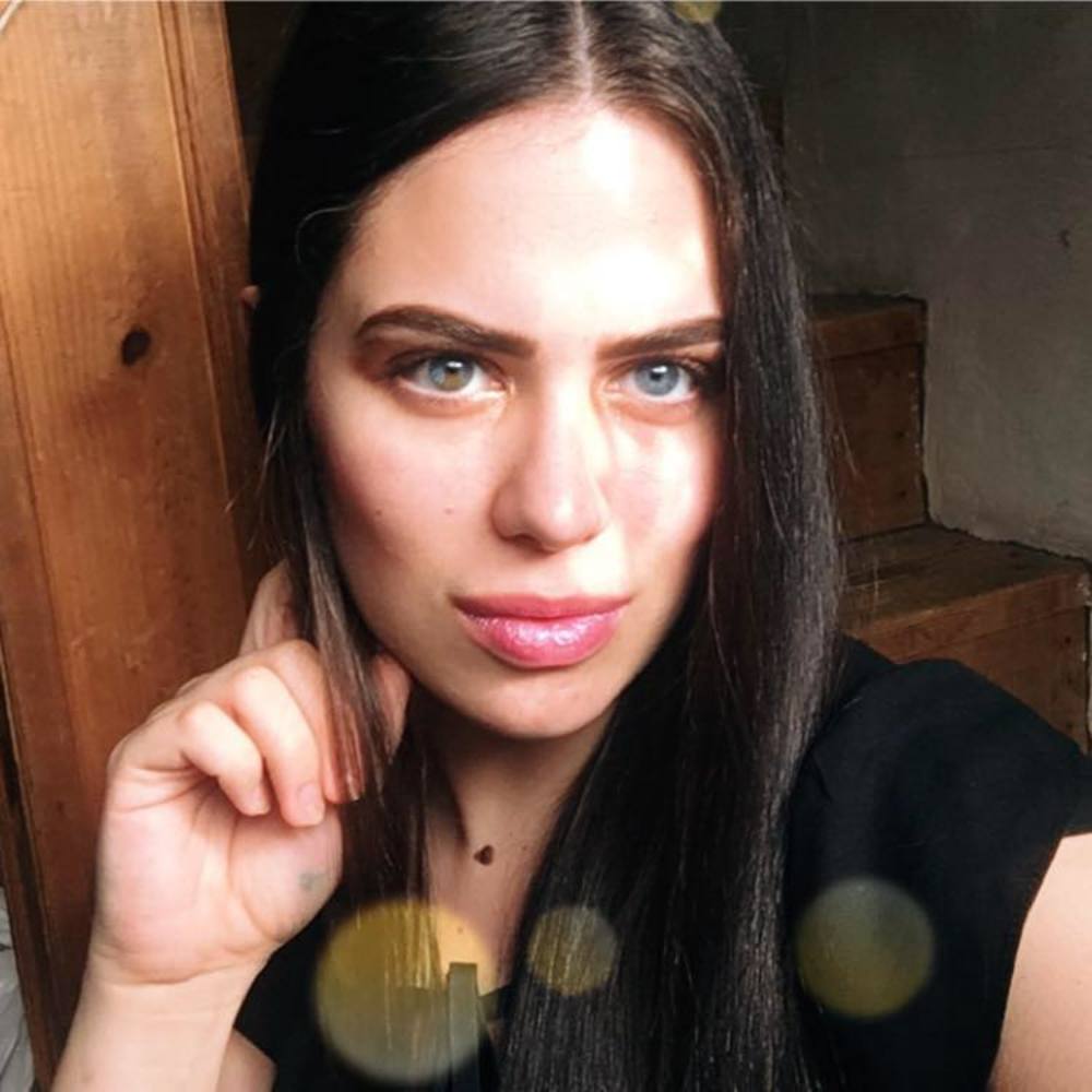 Meet your Posher, Alyssa